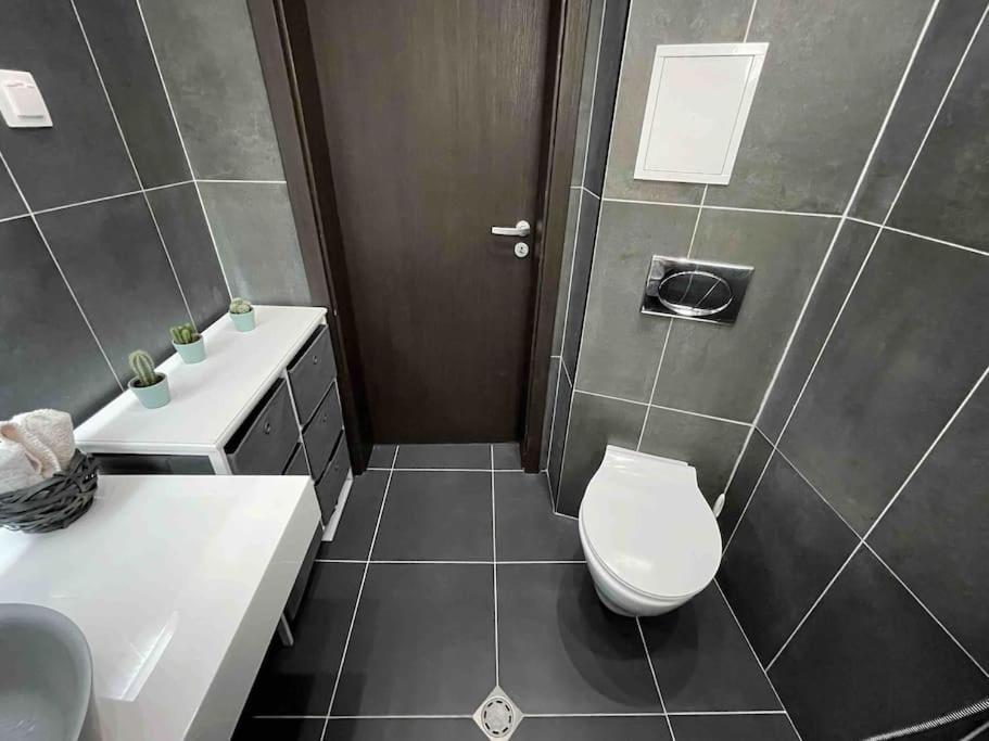 Cozy & Boho Top Center Apartment София Экстерьер фото